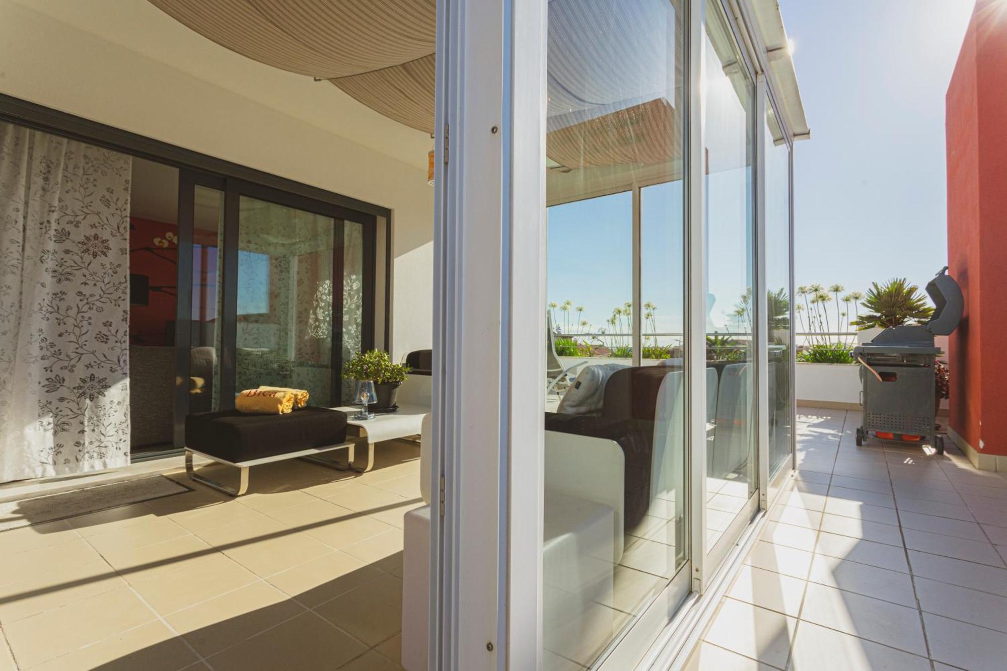 Bica, Luxury Heated Penthouses With Jacuzzi And Large Terrace In Baleal Room photo